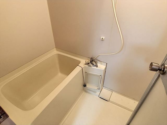 バス
