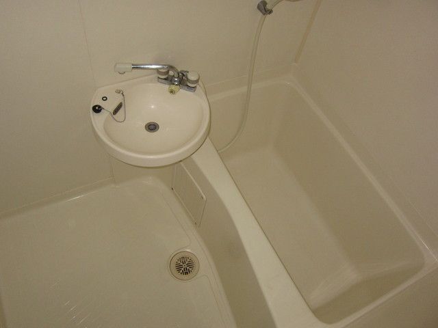 バス