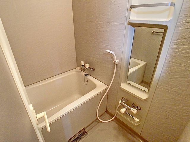 バス