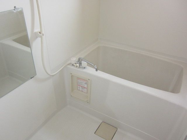 バス