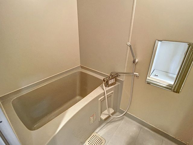バス