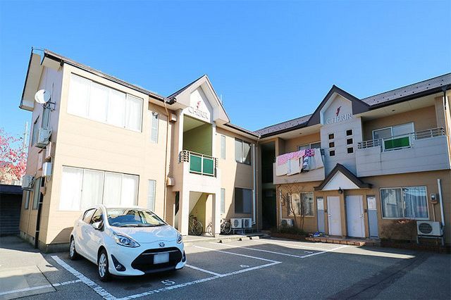 シェリール外観