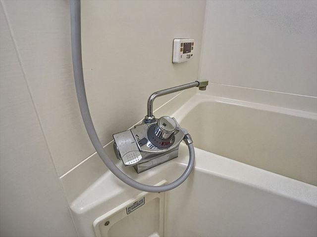 バス