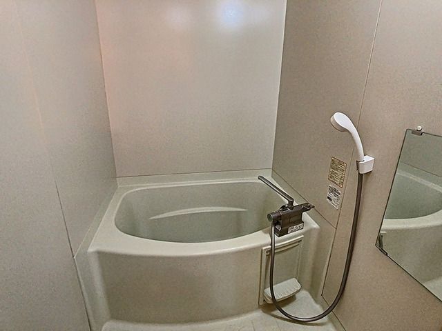バス