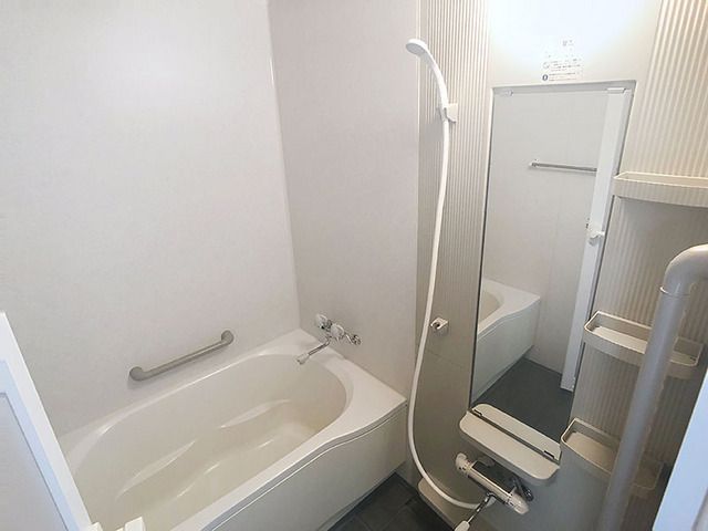 バス