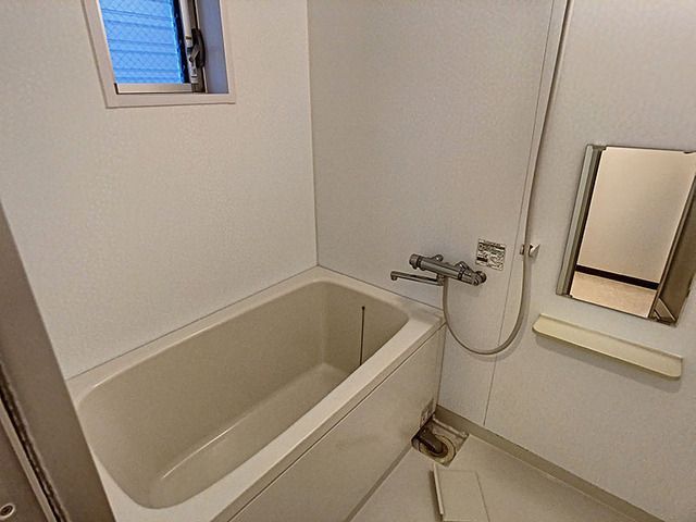 バス