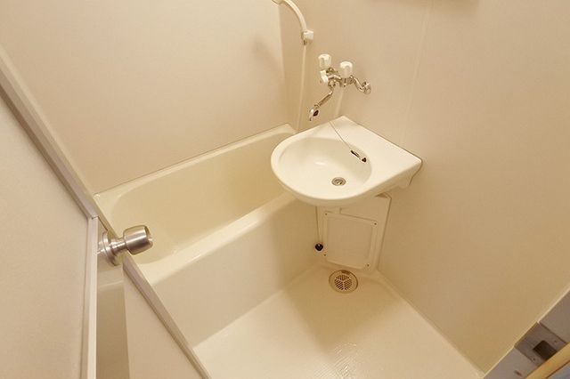 バス