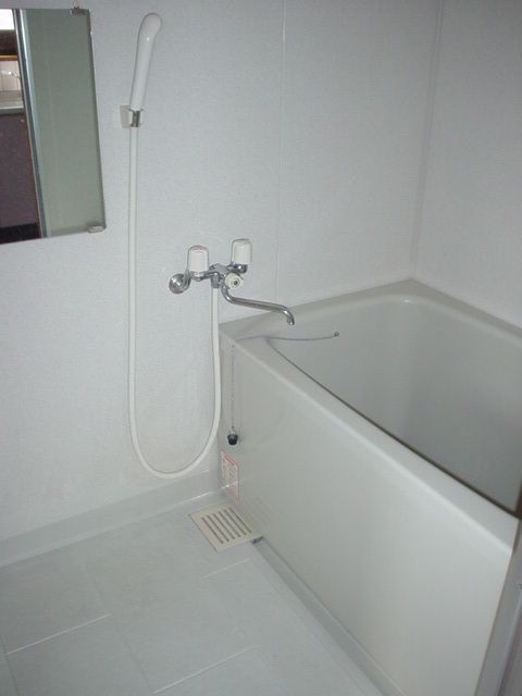 バス