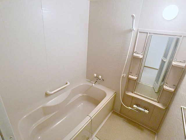 バス