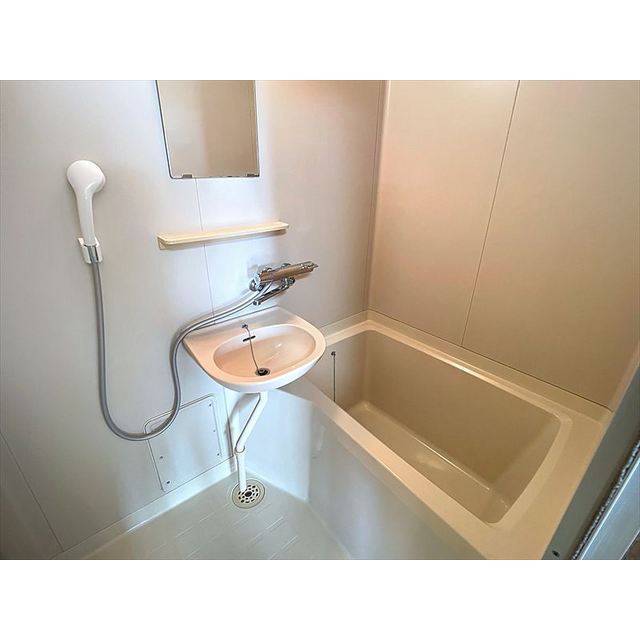 バス