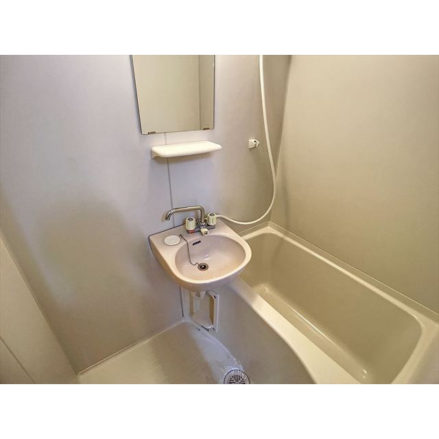 バス