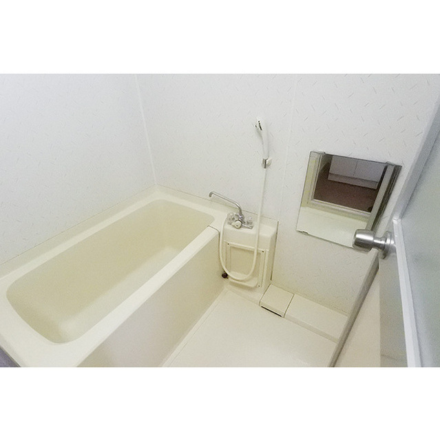 バス